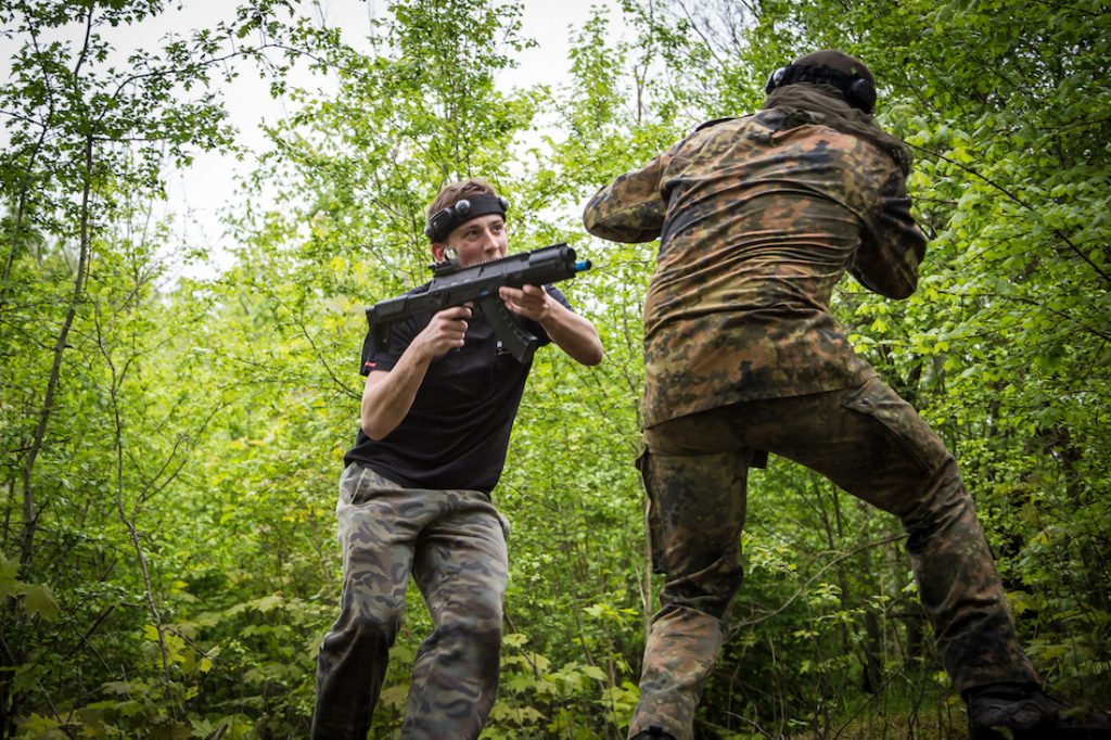 PODSTAWOWE INFORMACJE O ZASADACH GRY Laserowy Paintball w Poznaniu